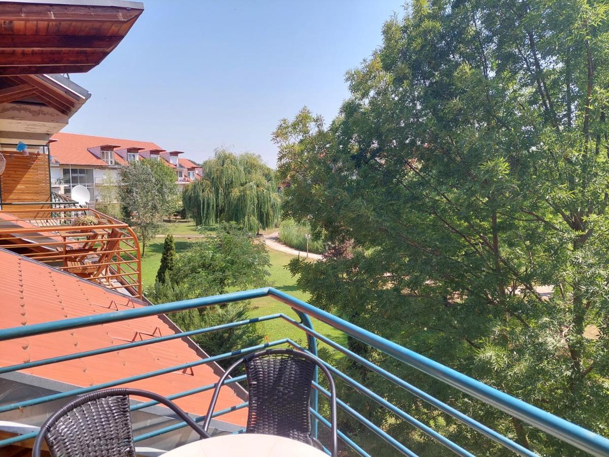 Cserke Napfeny Apartman Appartement Cserkeszőlő Buitenkant foto