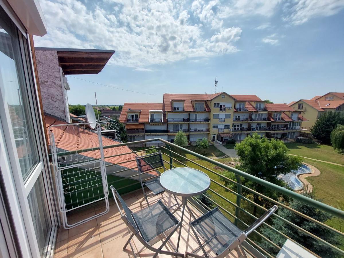 Cserke Napfeny Apartman Appartement Cserkeszőlő Buitenkant foto