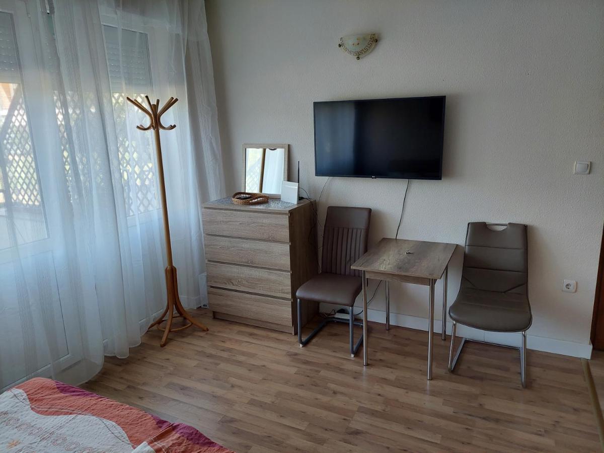 Cserke Napfeny Apartman Appartement Cserkeszőlő Buitenkant foto