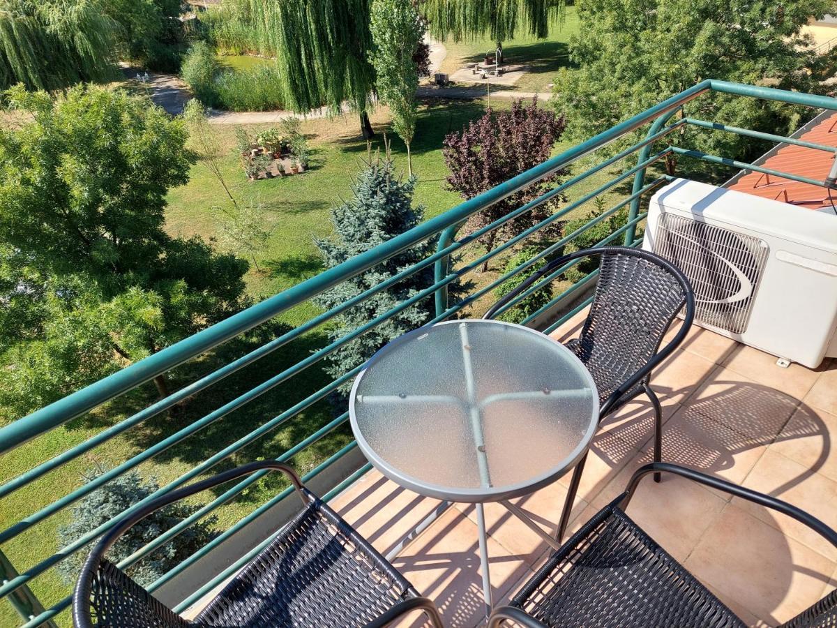 Cserke Napfeny Apartman Appartement Cserkeszőlő Buitenkant foto